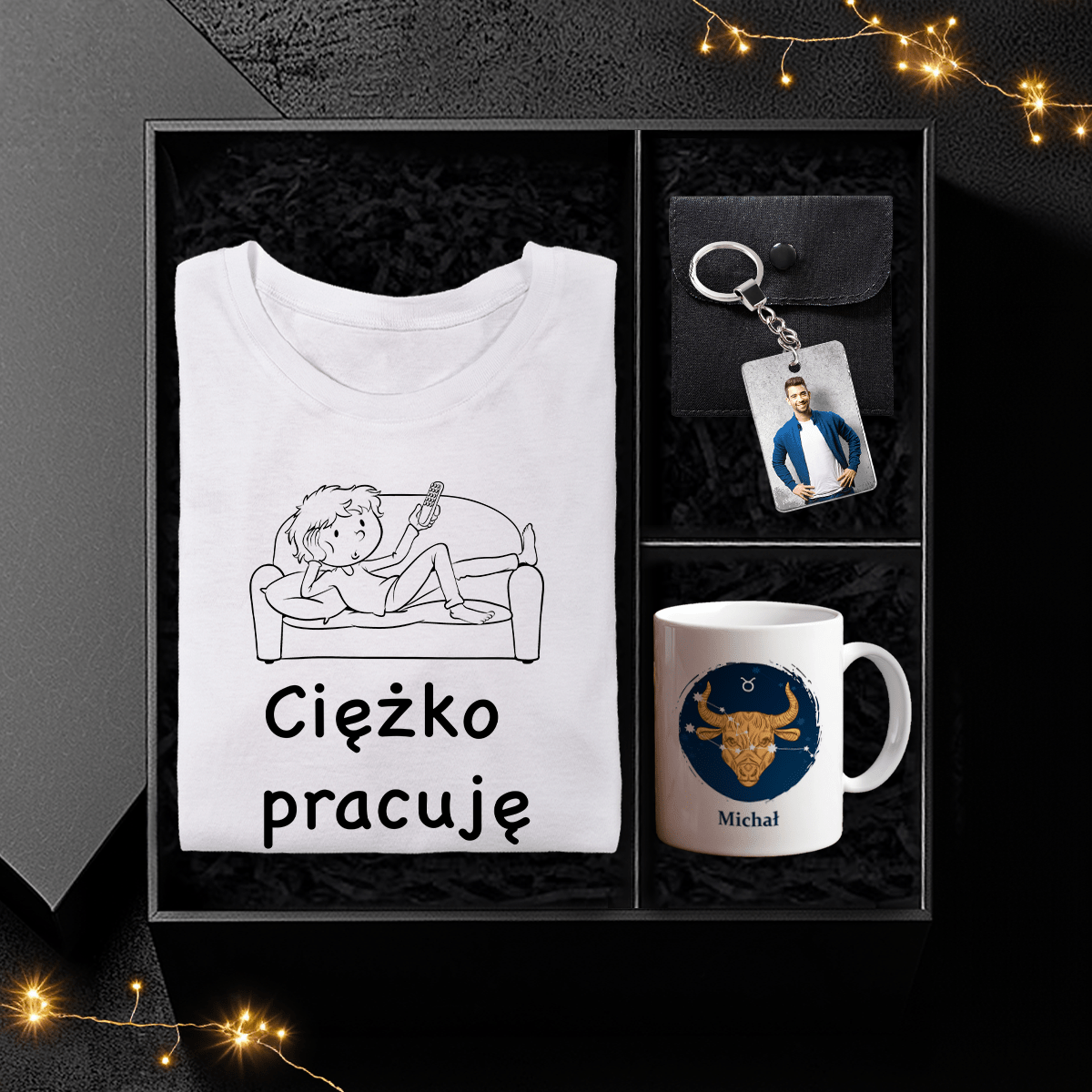 Koszulka + kubek + brelok CHŁOPAK - Box prezentowy, spersonalizowany prezent dla chłopaka - Adamell.pl