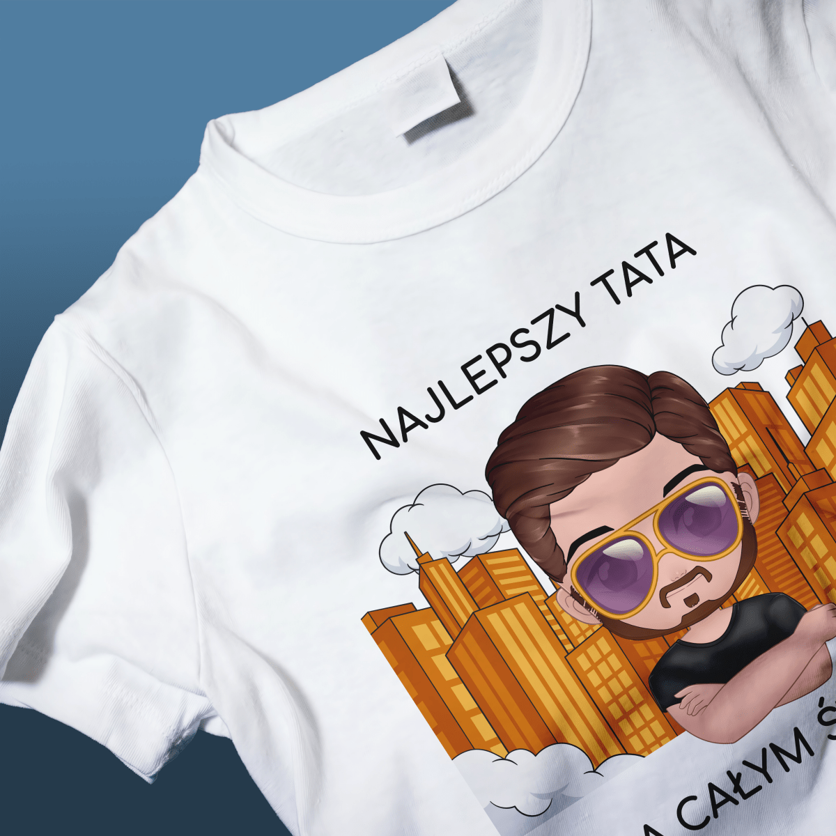Koszulka męska z nadrukiem TATA NAJLEPSZY NA ŚWIECIE - spersonalizowany prezent dla taty - Adamell.pl
