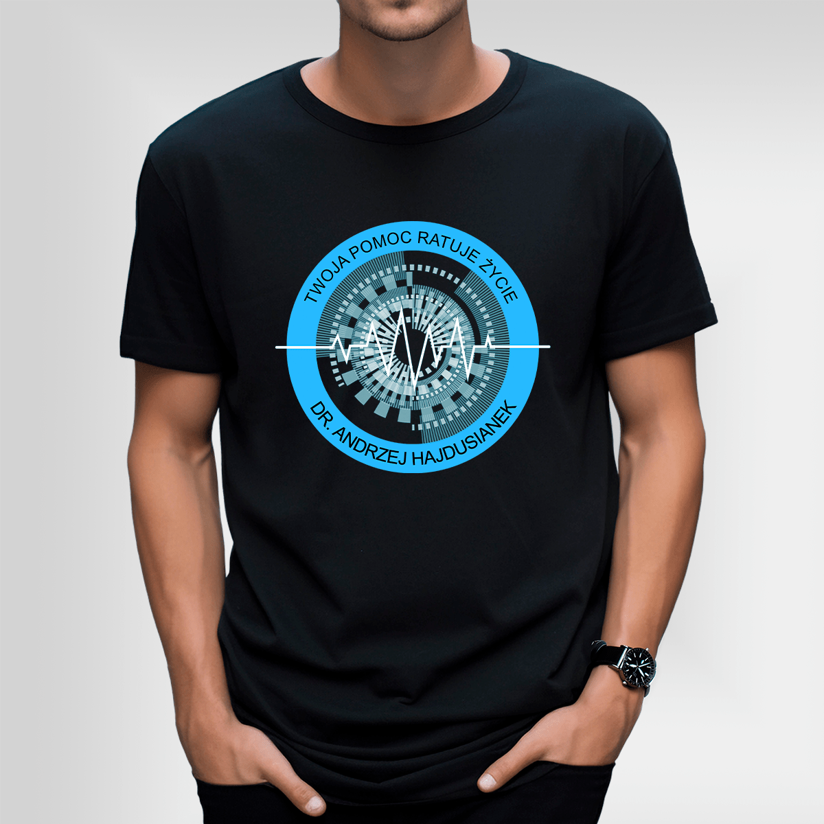 Koszulka męska z nadrukiem TWOJA POMOC - spersonalizowany prezent dla lekarza - Adamell.pl