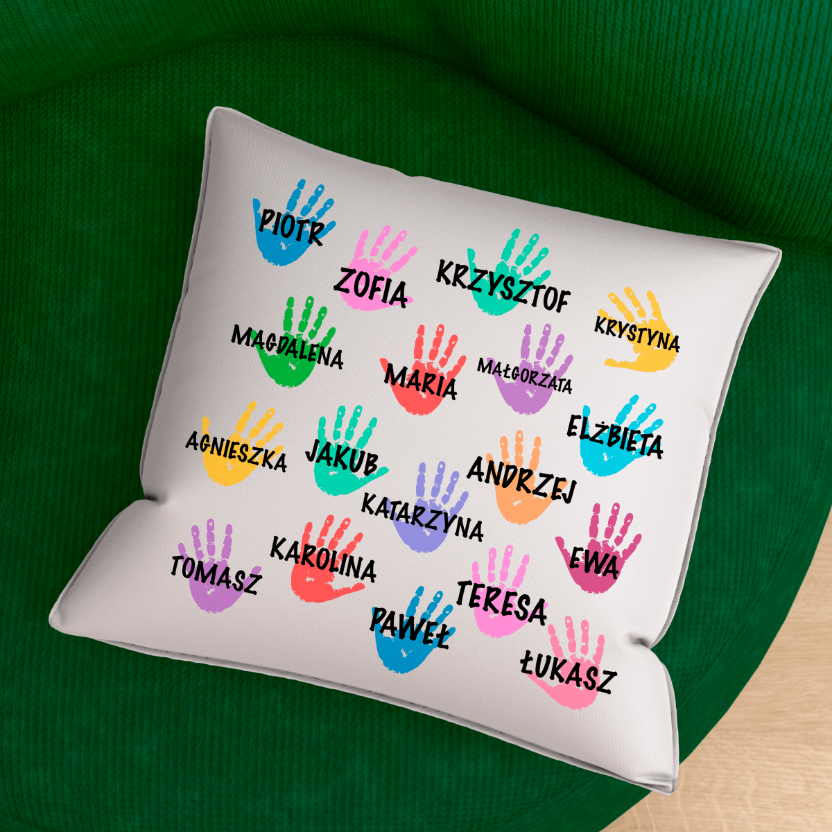Poduszka z nadrukiem ŚLADY RĄK - spersonalizowany prezent dla nauczyciela - Adamell.pl