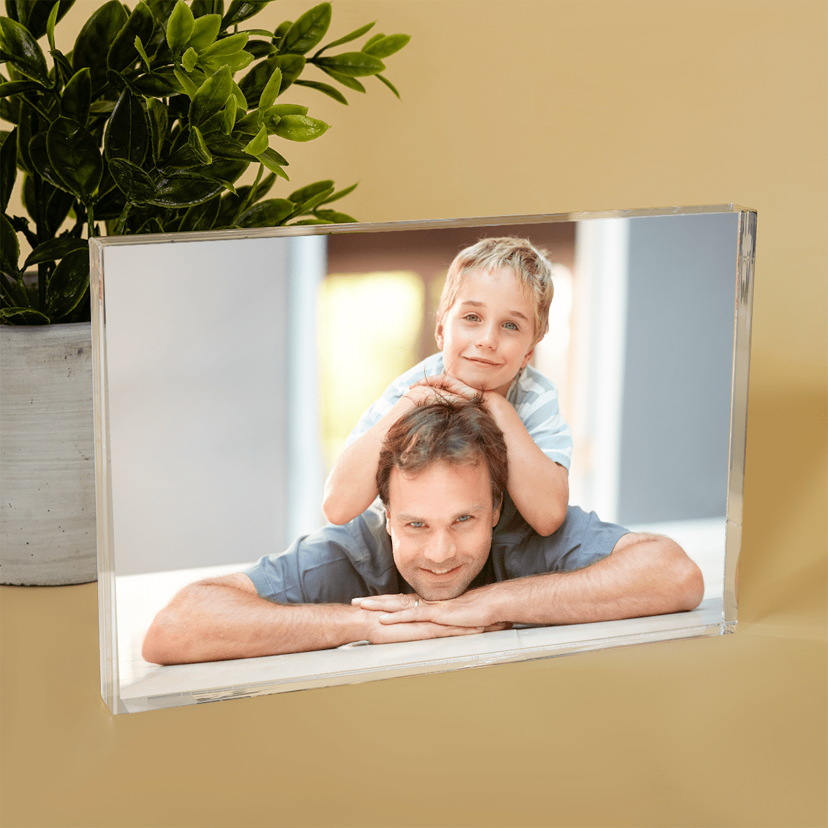 Zdjęcie dziecka z tatą - Druk na szkle, spersonalizowany prezent dla taty - Adamell.pl