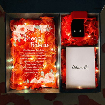 Droga Babciu druk na szkle + kolczyki box 2 w 1 - zestaw prezentowy box, spersonalizowany prezent dla babci - Adamell.pl