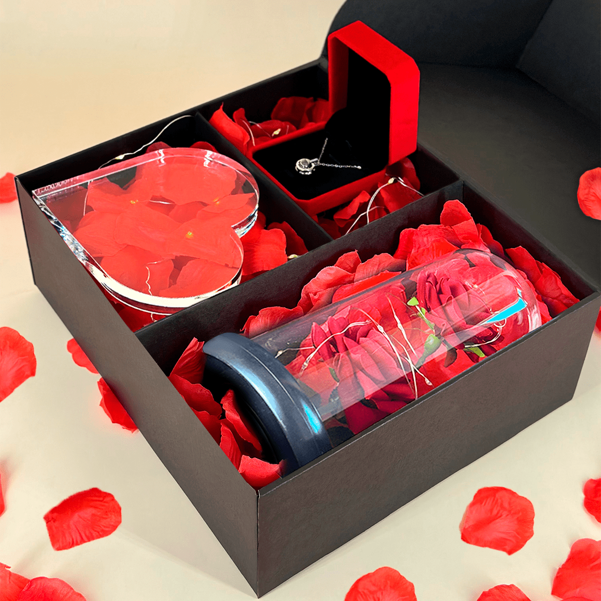 Druk na szkle HAPPY VALENTINE'S DAY + wieczna róża + wisiorek - zestaw prezentowy 3 w 1, spersonalizowany prezent dla niej - Adamell.pl