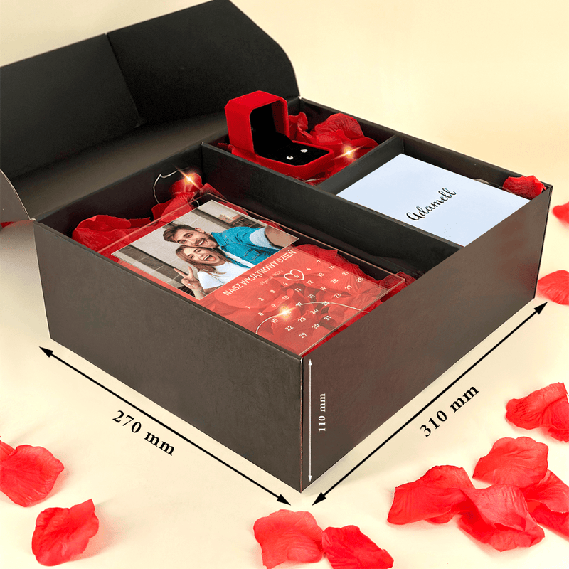 Druk na szkle Nasz wyjątkowy dzień + kolczyki box 2 w 1 - zestaw prezentowy box, spersonalizowany prezent dla niej - Adamell.pl