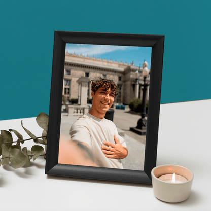 Fotografia chłopaka - Druk na szkle, spersonalizowany prezent dla mężczyzny - Adamell.pl