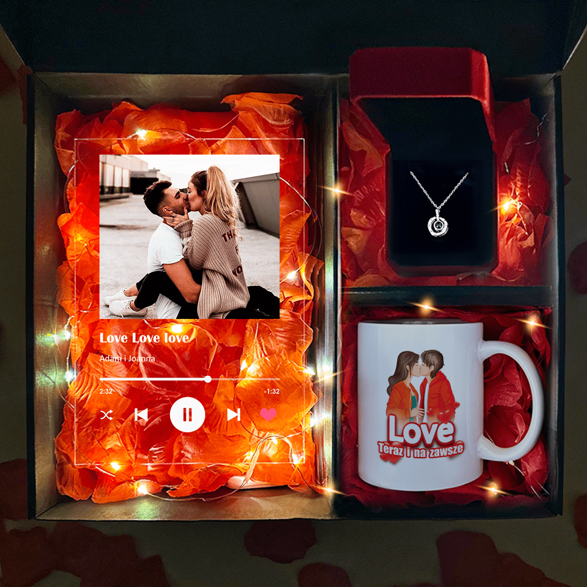 Kubek + druk na szkle LOVE + wisiorek - zestaw prezentowy Box 3 w 1, spersonalizowany prezent dla pary - Adamell.pl