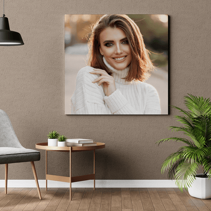 Kwadratowe zdjęcie kobiety - druk na płótnie, spersonalizowany prezent dla niej - Adamell.pl