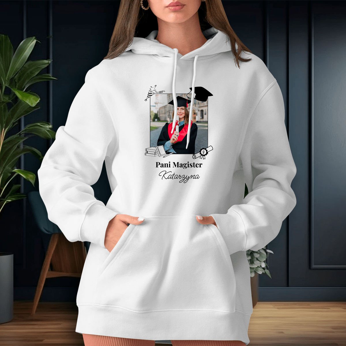 Personalizowana bluza damska z własnym nadrukiem PANI MAGISTER - prezent dla niej - Adamell.pl