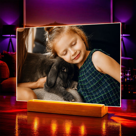 Portret ze zdjęcia dziewczynka z pupilem prezent dla dziewczynki - Adamell.pl