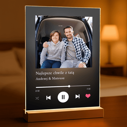 Prezent dla taty od syna Spotify - magiczny druk na szkle akrylowym, personalizowany prezent - Adamell.pl