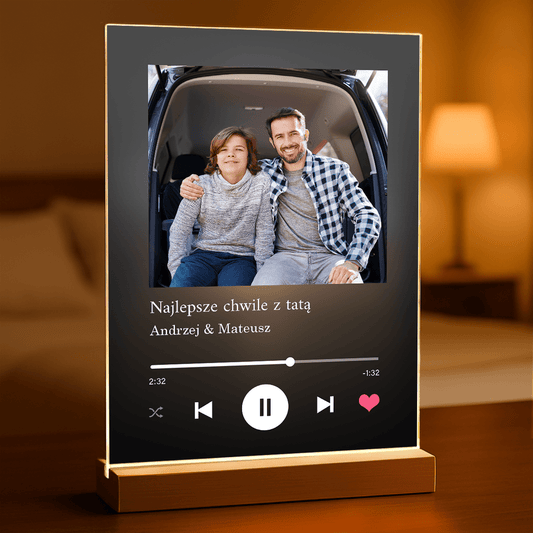 Prezent dla taty od syna Spotify - magiczny druk na szkle akrylowym, personalizowany prezent - Adamell.pl