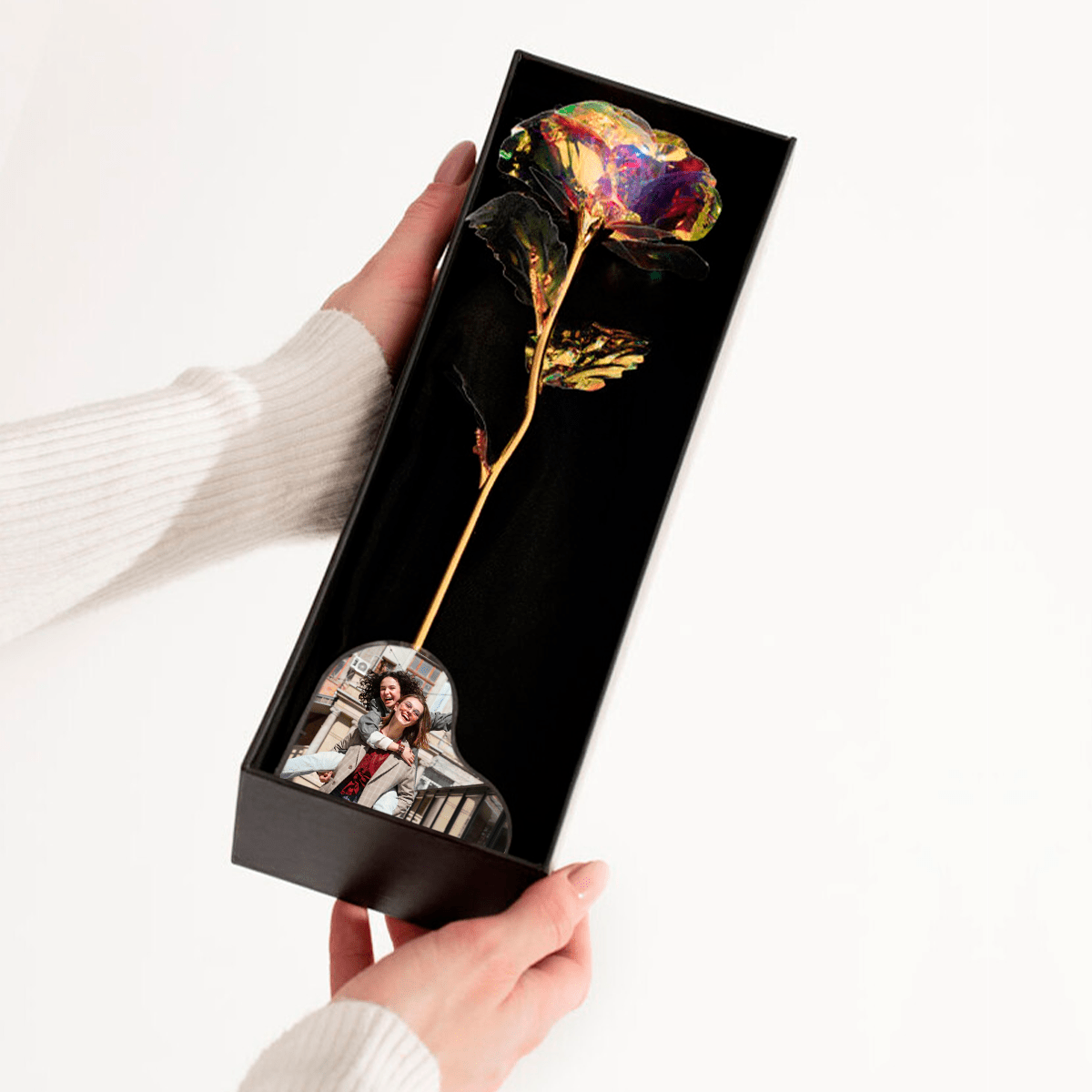 Róża wieczna tęczowa LED ze spersonalizowanym nadrukiem PRZYJACIÓŁKA - Adamell.pl