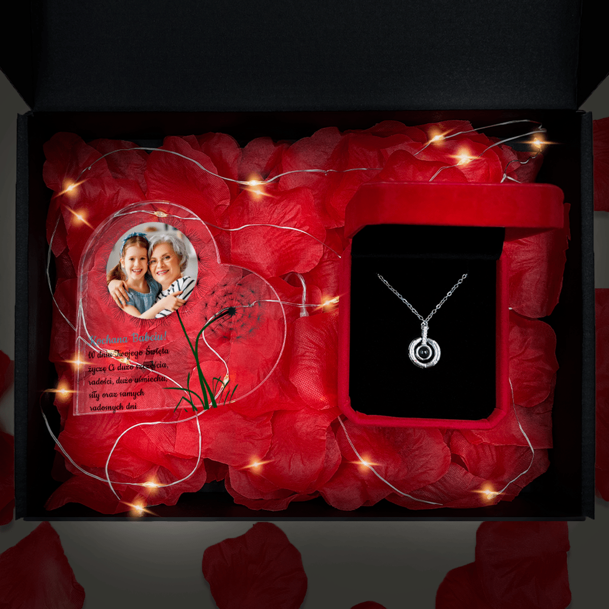 Serce akrylowe UKOCHANA BABCIA + wisiorek Box 2 w 1 - zestaw prezentowy, spersonalizowany prezent dla babci - Adamell.pl