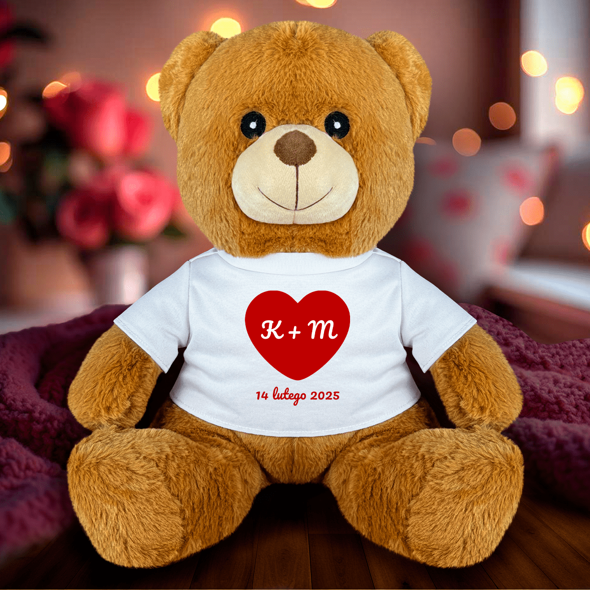 Serce z inicjałami + data - Miś z nadrukiem, spersonalizowany prezent dla pary - Adamell.pl