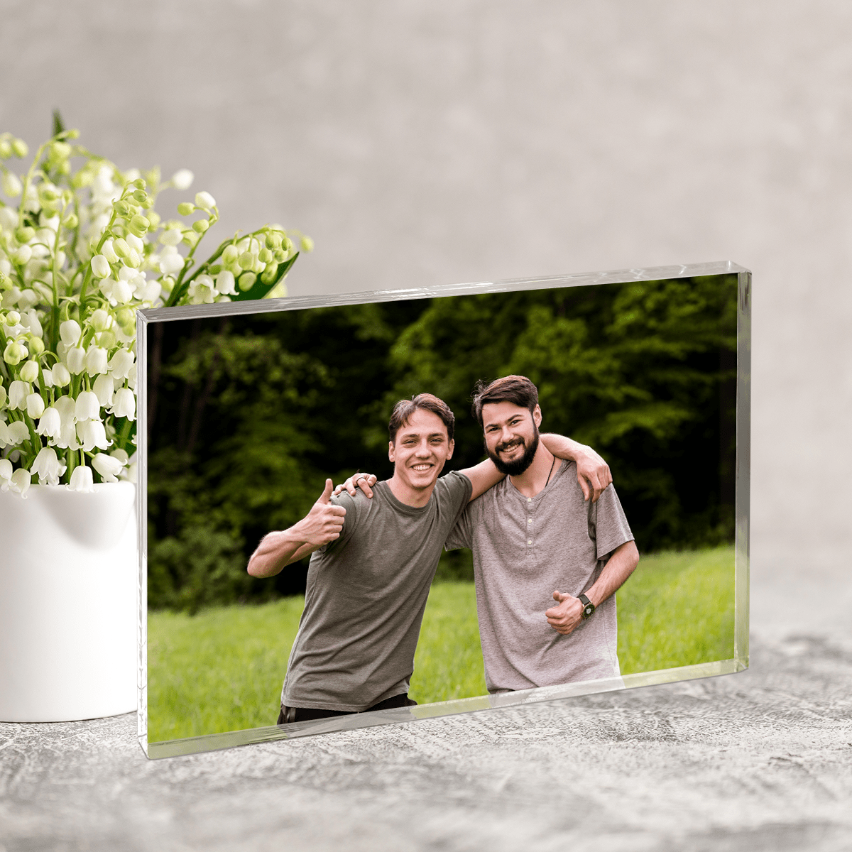 Zdjęcie przyjaciół - Druk na szkle, spersonalizowany prezent dla przyjaciela - Adamell.pl