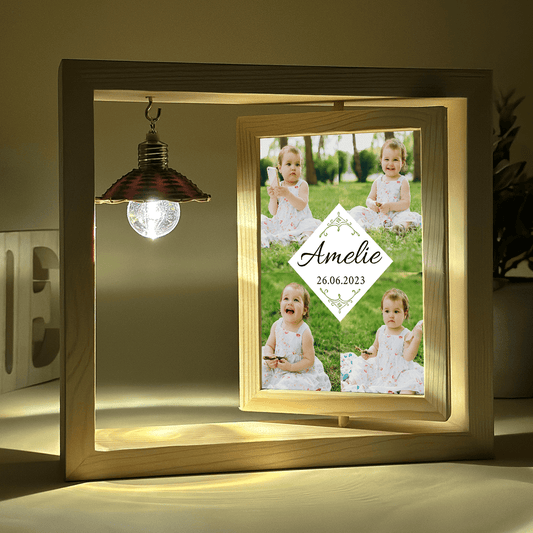Kolaż 4. zdjęć dziecka - Druk na szkle w drewnianej ramce + led, spersonalizowany prezent dla dziecka - Adamell.pl
