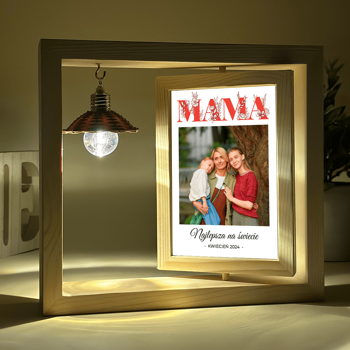 Moja mama - Druk na szkle w drewnianej ramce + led, spersonalizowany prezent dla mamy - Adamell.pl