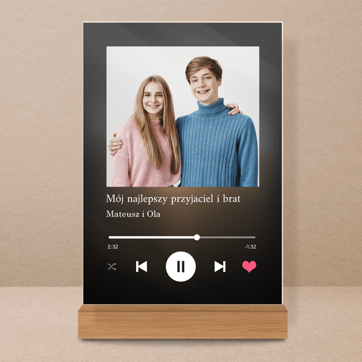 Prezent dla brata Spotify - magiczny druk na szkle akrylowym, personalizowany prezent - Adamell.pl