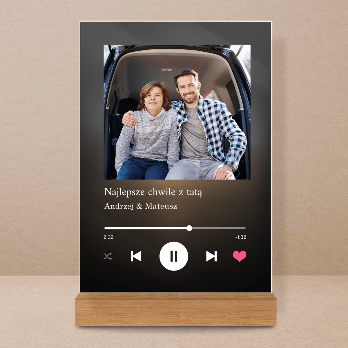 Prezent dla taty od syna Spotify - magiczny druk na szkle akrylowym, personalizowany prezent - Adamell.pl