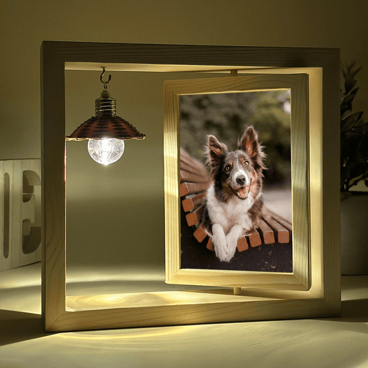 Zdjęcie pupila - Druk na szkle w drewnianej ramce + led, spersonalizowany prezent - Adamell.pl
