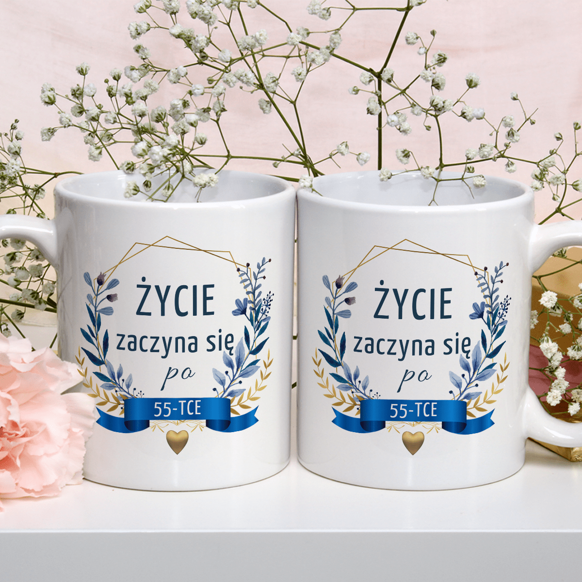 Życie zaczyna się po 55 - 1x Kubek z nadrukiem, spersonalizowany prezent - Adamell.pl